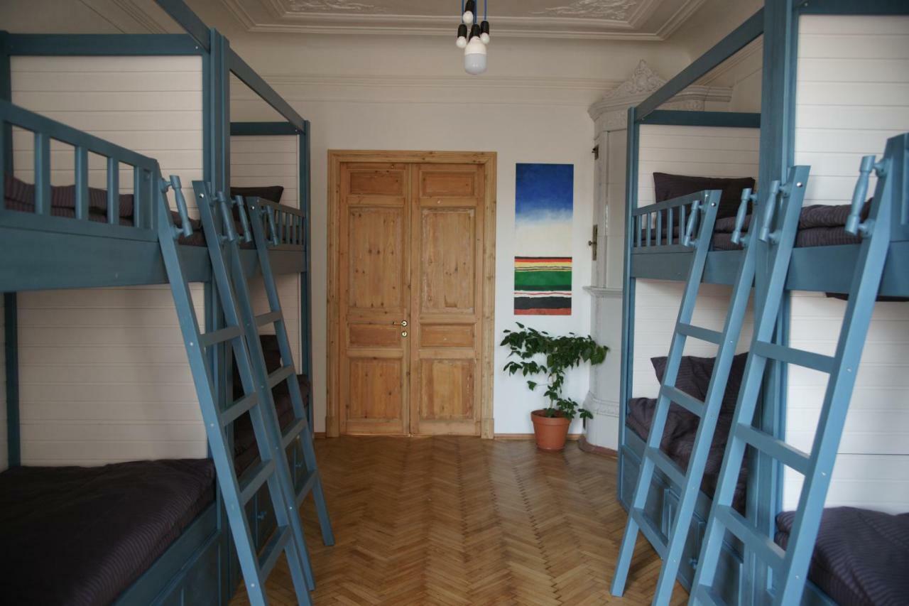 Malevich Hostel Szentpétervár Kültér fotó